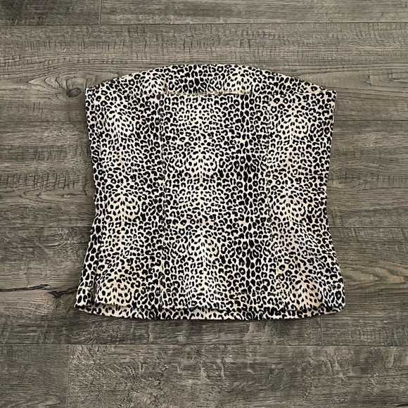 BEBE Top - Picture 2 of 5